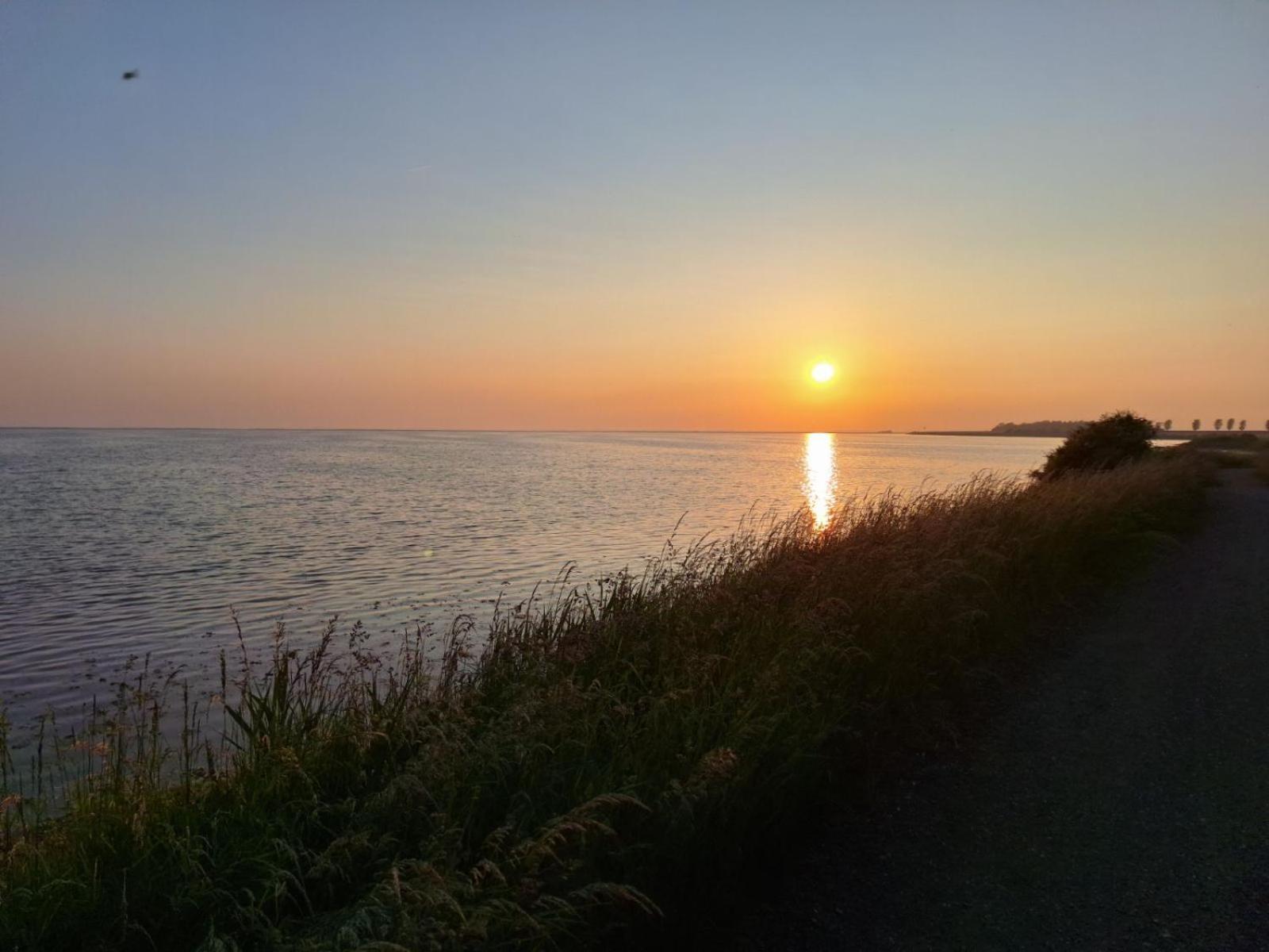 Lango Fjord Glamping Nr 2 Hotel Nakskov Bagian luar foto